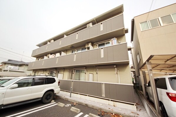 ソラーレの物件外観写真